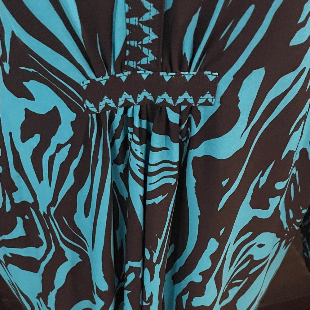 Serengeti Turquoise and Black Patterned Fabric - Picture 3 of 15